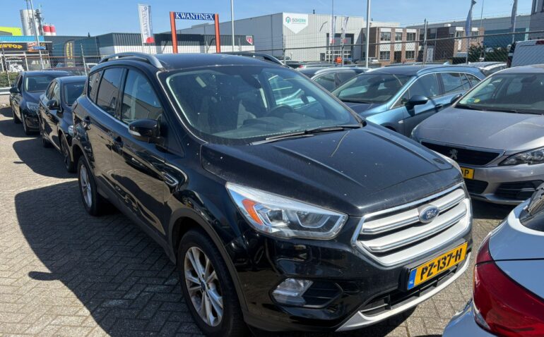 Ford Kuga Diesel 2.0 2017 Manuala m-2 auto-dan.ro