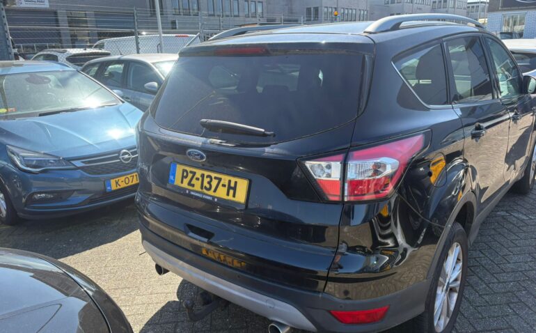 Ford Kuga Diesel 2.0 2017 Manuala m-3 auto-dan.ro