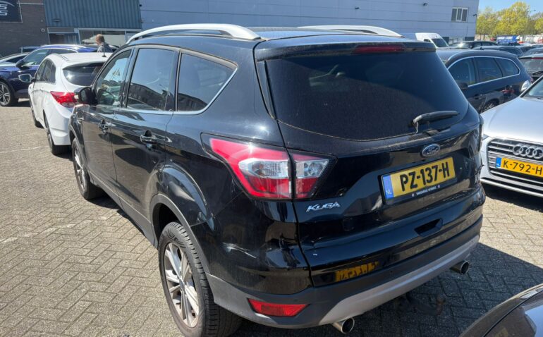 Ford Kuga Diesel 2.0 2017 Manuala m-4 auto-dan.ro