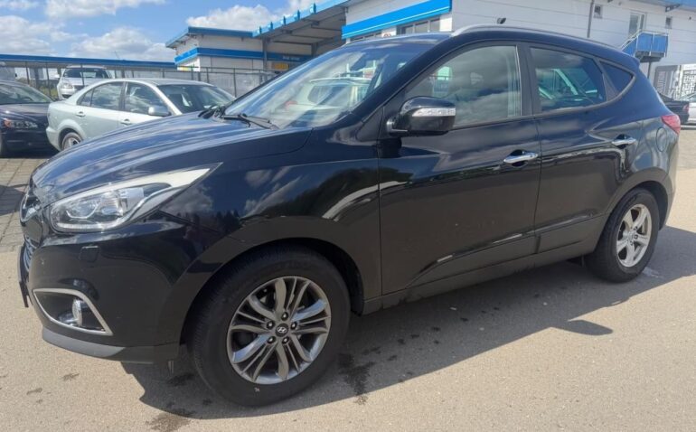 Hyundai iX35 Diesel 2.0 2014 Manuala m-2 auto-dan.ro