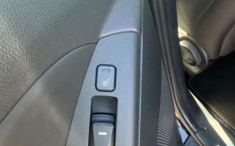 Hyundai iX35 Diesel 2.0 2014 Manuala m-11 auto-dan.ro