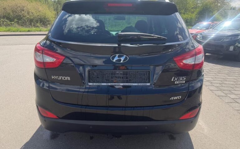 Hyundai iX35 Diesel 2.0 2014 Manuala m-5 auto-dan.ro