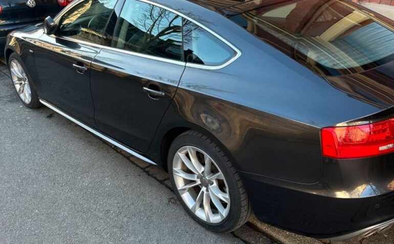 Audi A5 Diesel 2.0 2014 Automata m-7 auto-dan.ro