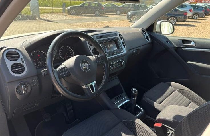 Volkswagen Tiguan Diesel 2.0 2015 Manuala m-10 auto-dan.ro