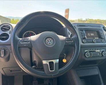 Volkswagen Tiguan Diesel 2.0 2015 Manuala 12 auto-dan.ro