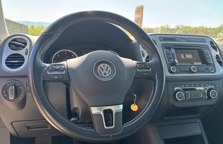 Volkswagen Tiguan Diesel 2.0 2015 Manuala m-12 auto-dan.ro