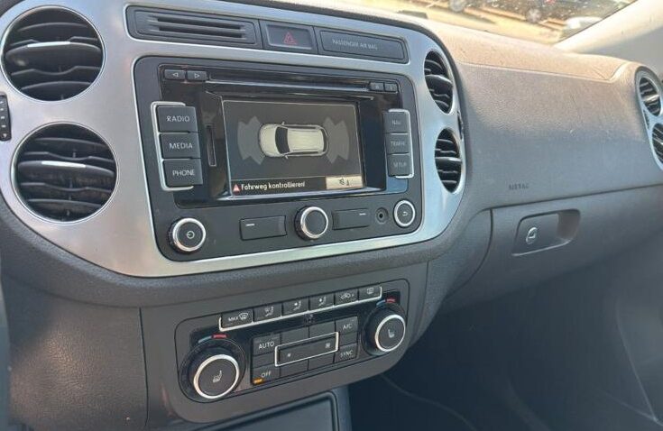 Volkswagen Tiguan Diesel 2.0 2015 Manuala m-17 auto-dan.ro