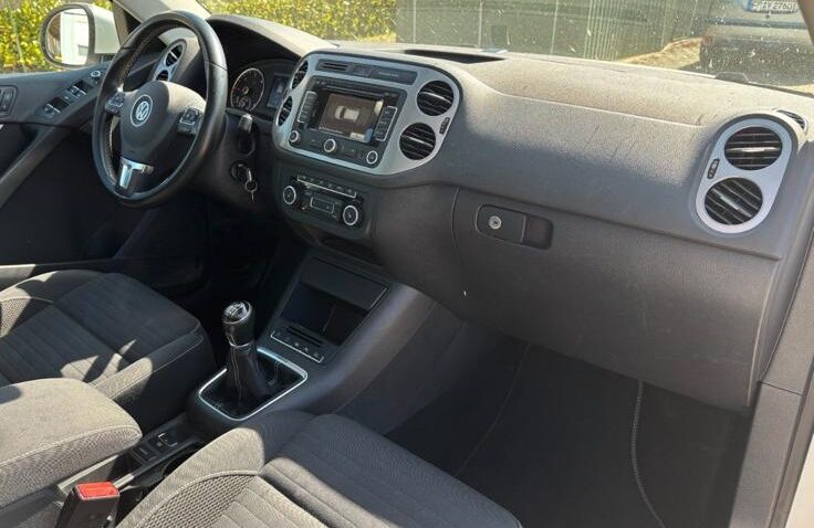 Volkswagen Tiguan Diesel 2.0 2015 Manuala m-11 auto-dan.ro