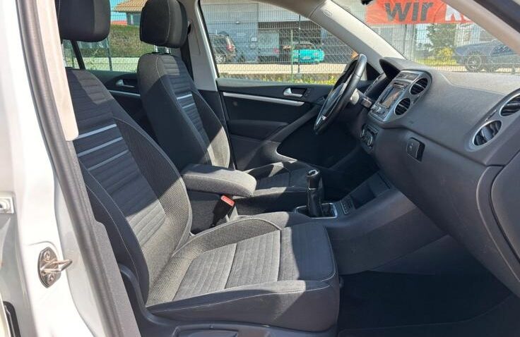 Volkswagen Tiguan Diesel 2.0 2015 Manuala m-15 auto-dan.ro