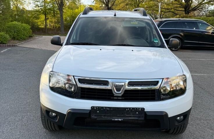 Dacia Duster Diesel 1.5 2011 Manuala m-5 auto-dan.ro