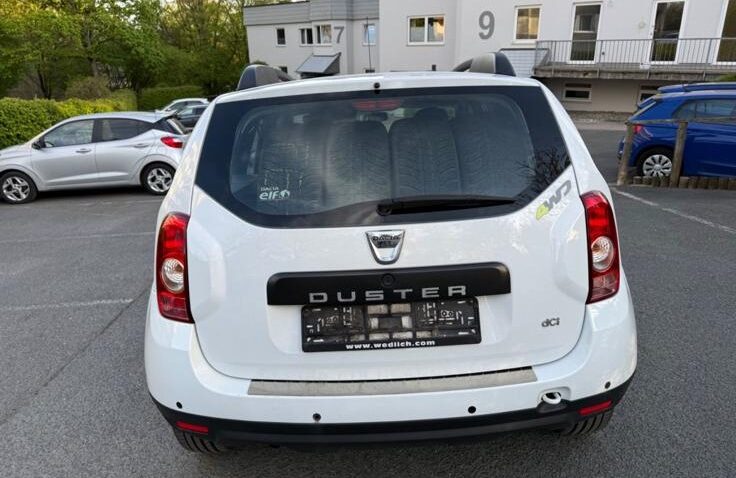 Dacia Duster Diesel 1.5 2011 Manuala m-6 auto-dan.ro
