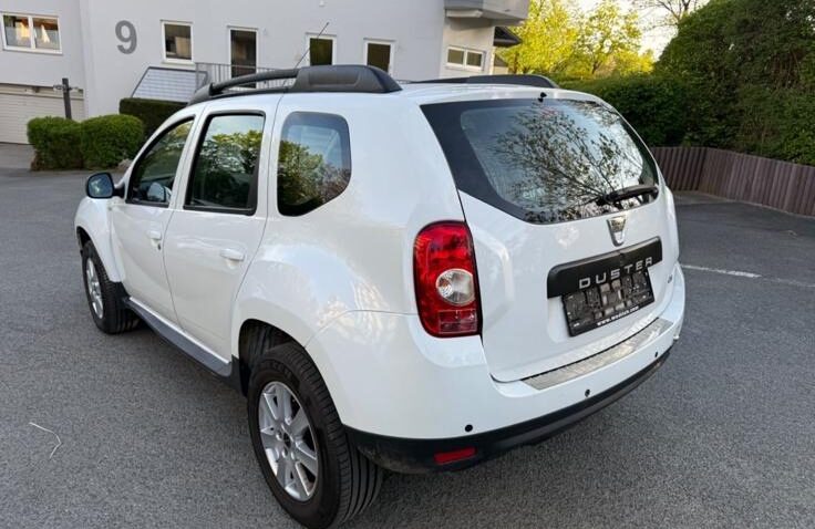 Dacia Duster Diesel 1.5 2011 Manuala m-3 auto-dan.ro