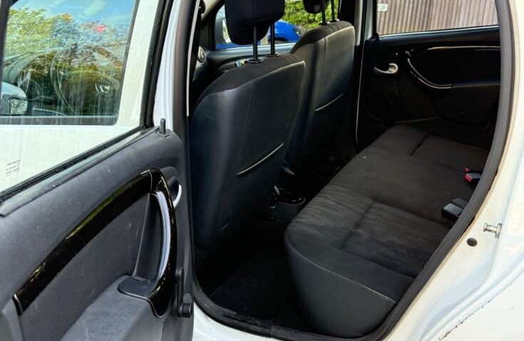 Dacia Duster Diesel 1.5 2011 Manuala m-10 auto-dan.ro