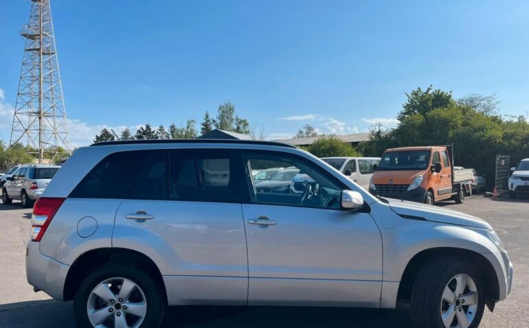 Suzuki Grand Vitara Diesel 1.9 2012 Manuala m-3 auto-dan.ro