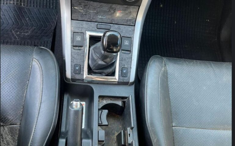 Suzuki Grand Vitara Diesel 1.9 2012 Manuala m-8 auto-dan.ro