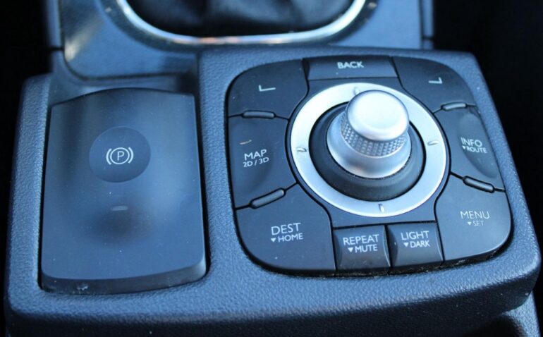 Renault Koleos Diesel 2.0 2012 Manuala m-12 auto-dan.ro