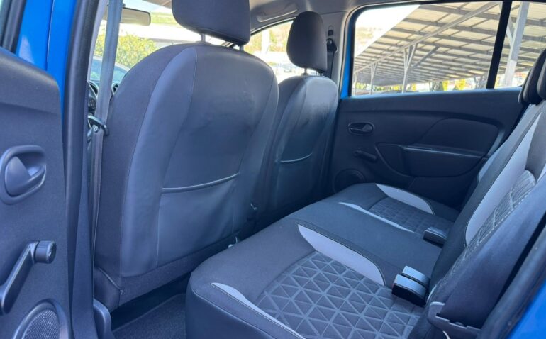 Dacia Sandero Stepway Benzina 0..09 2014 Manuala m-11 auto-dan.ro