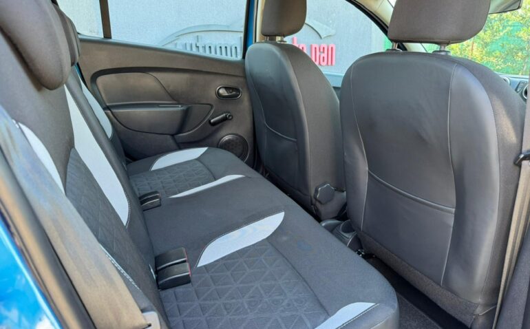 Dacia Sandero Stepway Benzina 0..09 2014 Manuala m-14 auto-dan.ro