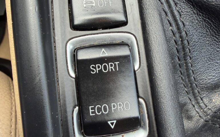 BMW 316 Diesel 2.0 2012 Manuala m-15 auto-dan.ro