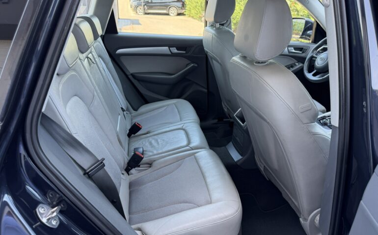 Audi Q5 Diesel 2.0 2015 Manuala m-14 auto-dan.ro