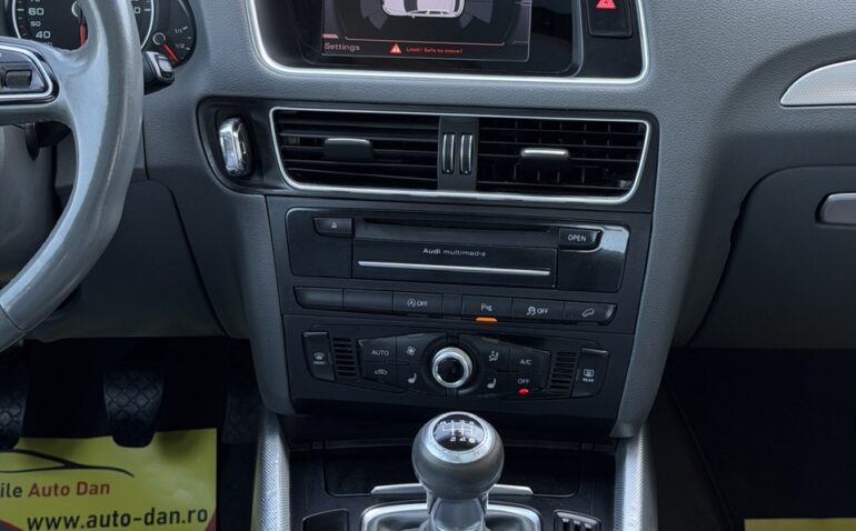 Audi Q5 Diesel 2.0 2015 Manuala m-17 auto-dan.ro