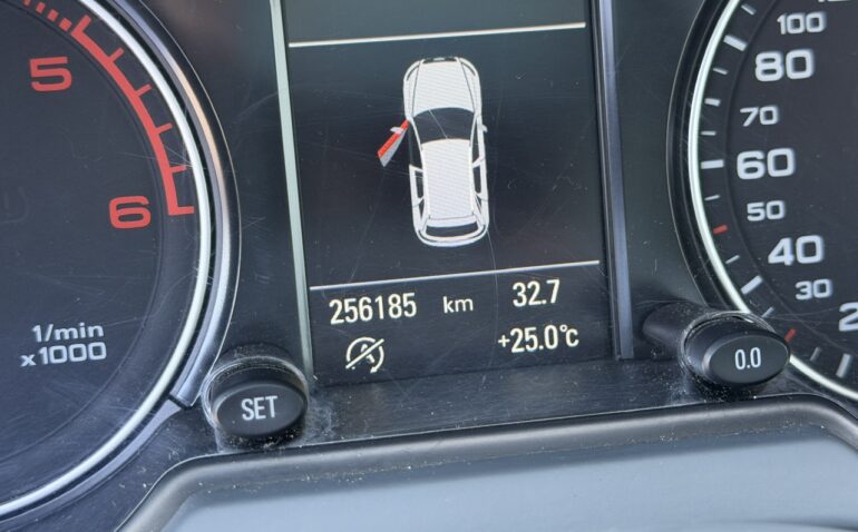 Audi Q5 Diesel 2.0 2015 Manuala m-23 auto-dan.ro
