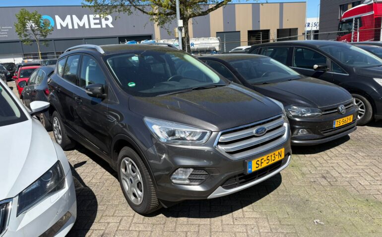 Ford Kuga Benzina 1.5 2018 Manuala m-1 auto-dan.ro