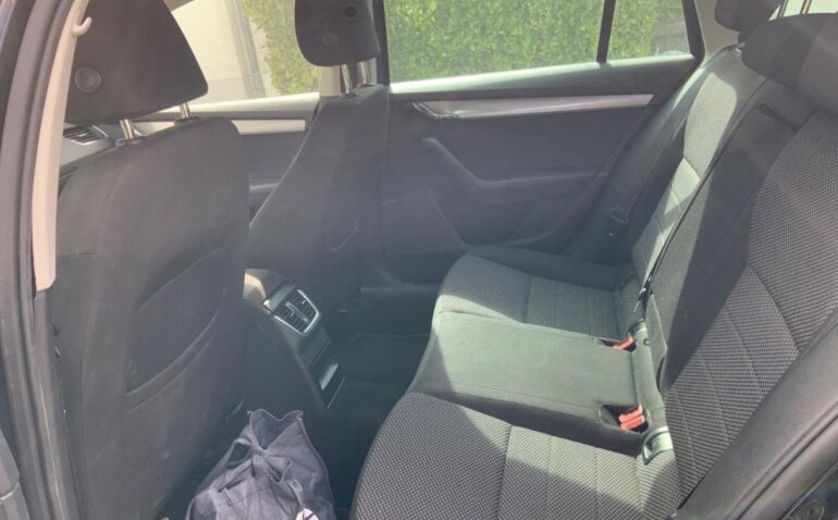 Skoda Octavia Diesel 2.0 2014 Manuala m-10 auto-dan.ro