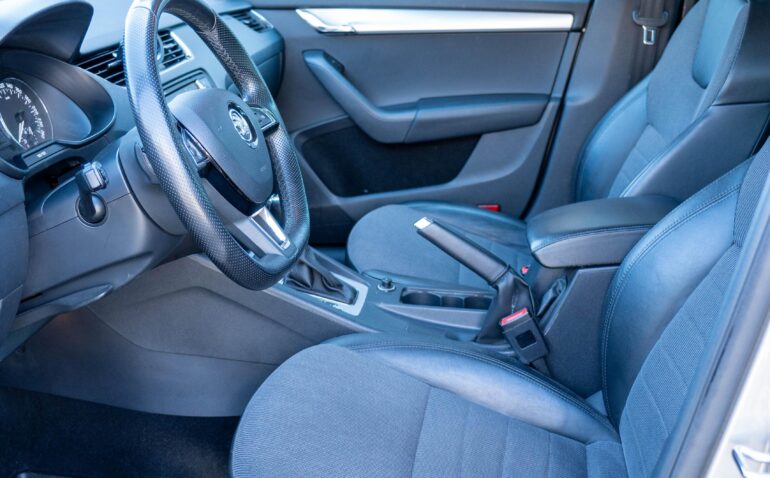 Skoda Octavia Diesel 1.6 2016 Automata m-7 auto-dan.ro