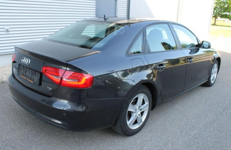 Audi A4 Diesel 2.0 2015 Manuala m-3 auto-dan.ro