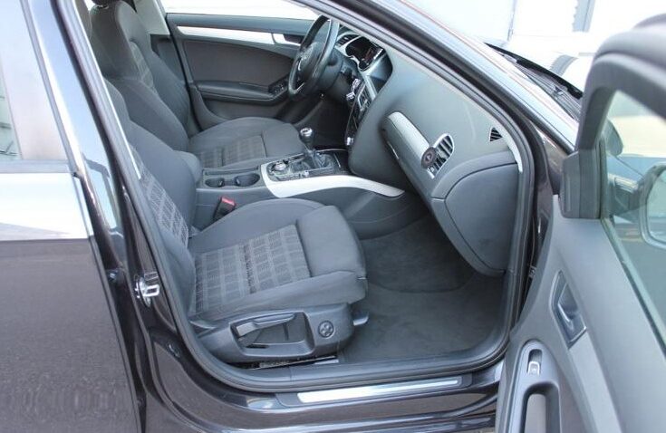 Audi A4 Diesel 2.0 2015 Manuala m-10 auto-dan.ro