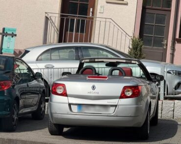 Renault Megane Benzina 1.6 2006 Manuala 5 auto-dan.ro