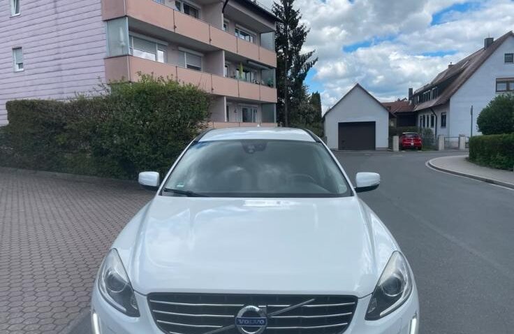 Volvo Xc60 Diesel 2.0 2016 Automata m-2 auto-dan.ro
