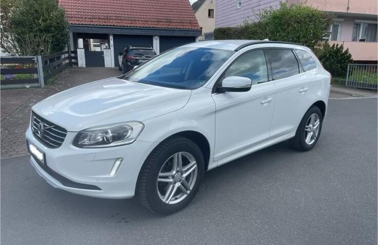 Volvo Xc60 Diesel 2.0 2016 Automata m-1 auto-dan.ro