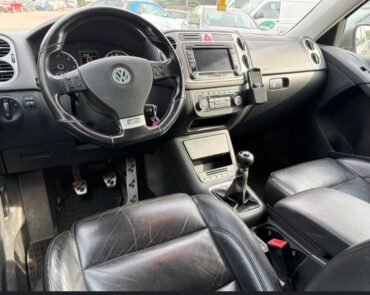 Volkswagen Tiguan Diesel 2.0 2010 Manuala 4 auto-dan.ro