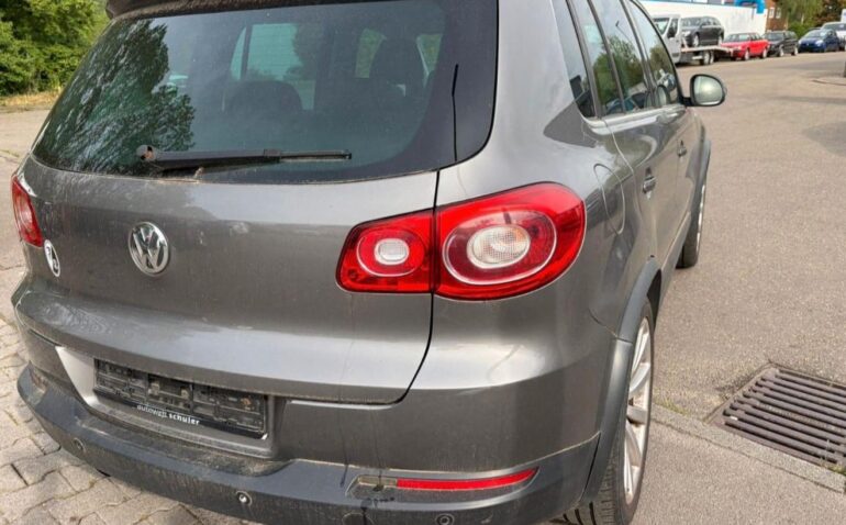 Volkswagen Tiguan Diesel 2.0 2010 Manuala m-3 auto-dan.ro
