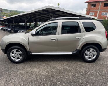Dacia Duster Benzina 1.6 2010 Manuala - Detalii Tehnice