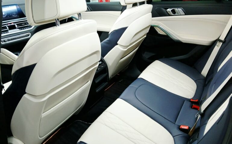 BMW M50i Benzina 4.4 2021 Automata m-13 auto-dan.ro