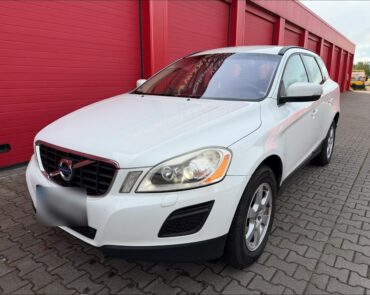 Volvo Xc60 Diesel 2.0 2011 Manuala 2 auto-dan.ro