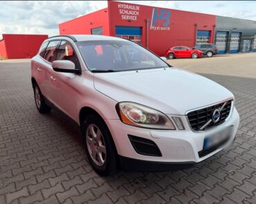 Volvo Xc60 Diesel 2.0 2011 Manuala 1 auto-dan.ro