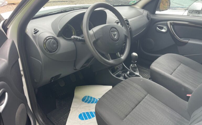 Dacia Duster Diesel 1.5 2011 Manuala m-7 auto-dan.ro