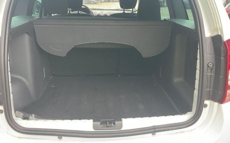 Dacia Duster Diesel 1.5 2011 Manuala m-12 auto-dan.ro