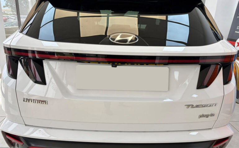 Hyundai Tucson Hybrid benzina 1.6 2023 Automata m-6 auto-dan.ro