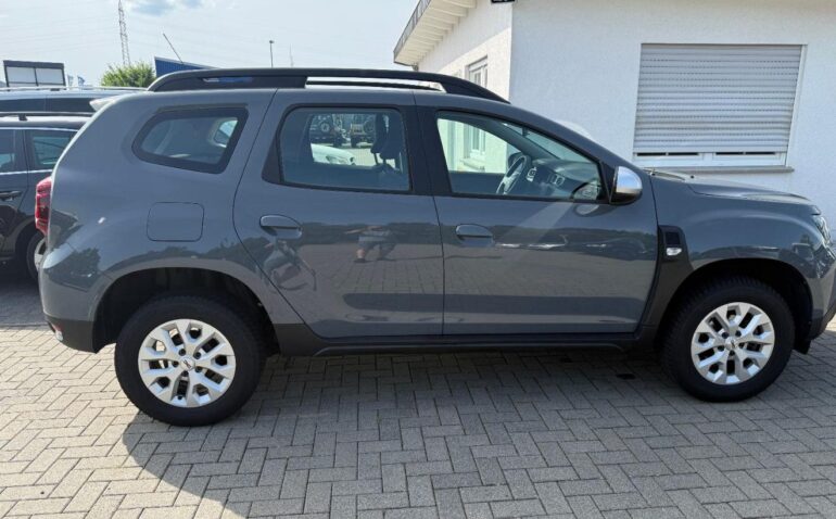 Dacia Duster Diesel 1.5 2023 Manuala m-8 auto-dan.ro