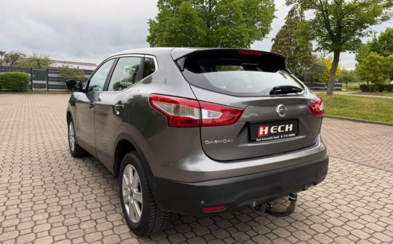 Nissan Qashqai Diesel 1.6 2014 Manuala m-3 auto-dan.ro