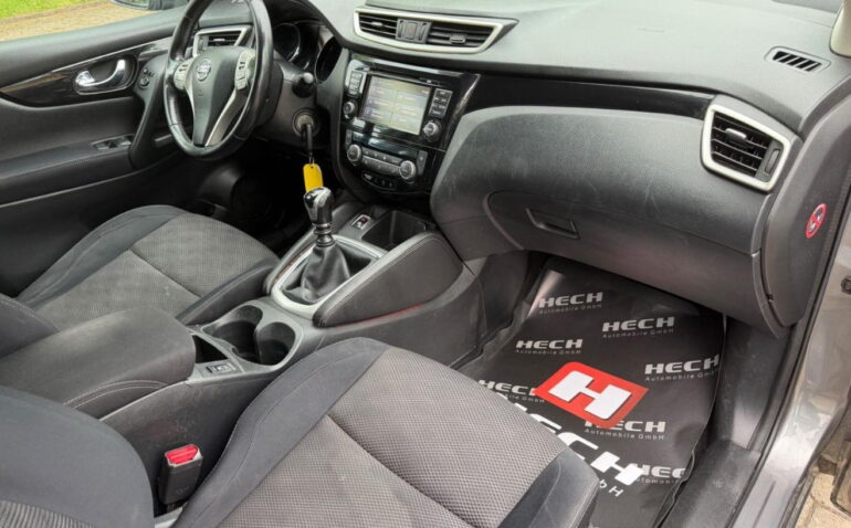 Nissan Qashqai Diesel 1.6 2014 Manuala m-10 auto-dan.ro