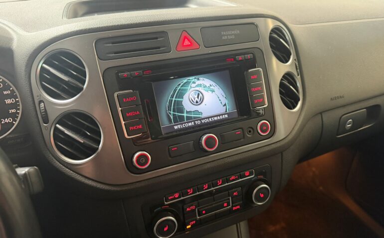 Volkswagen Tiguan Benzina 1.4 2011 Manuala m-11 auto-dan.ro