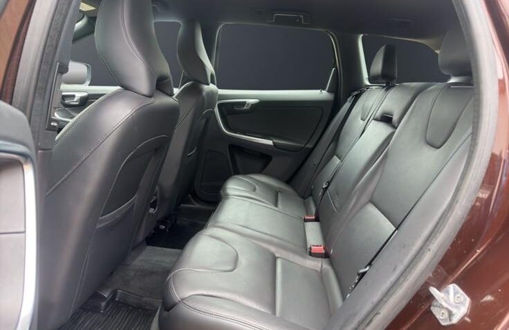 Volvo Xc60 Diesel 2.0 2015 Automata m-12 auto-dan.ro