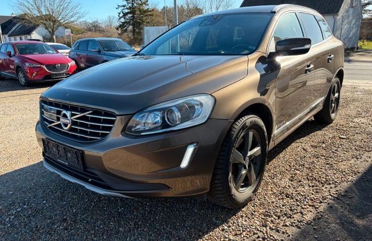 Volvo Xc60 Diesel 2.0 2017 Automata m-2 auto-dan.ro