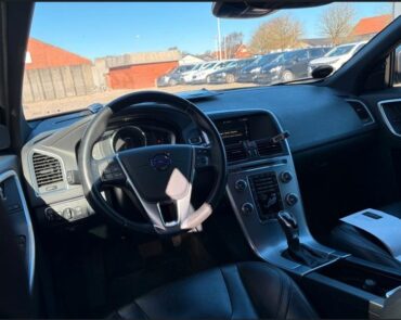Volvo Xc60 Diesel 2.0 2017 Automata 8 auto-dan.ro